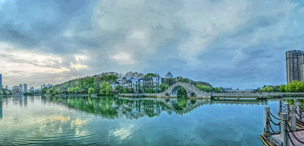 <p>濟(jì)寧市金德水處理設(shè)備有限公司</p><p>咨詢(xún)熱線(xiàn)：13188828066 / 15853767099</p>